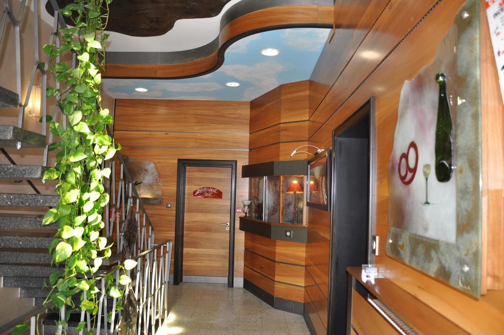 Kilstett Hotel-Restaurant A La Couronne מראה חיצוני תמונה